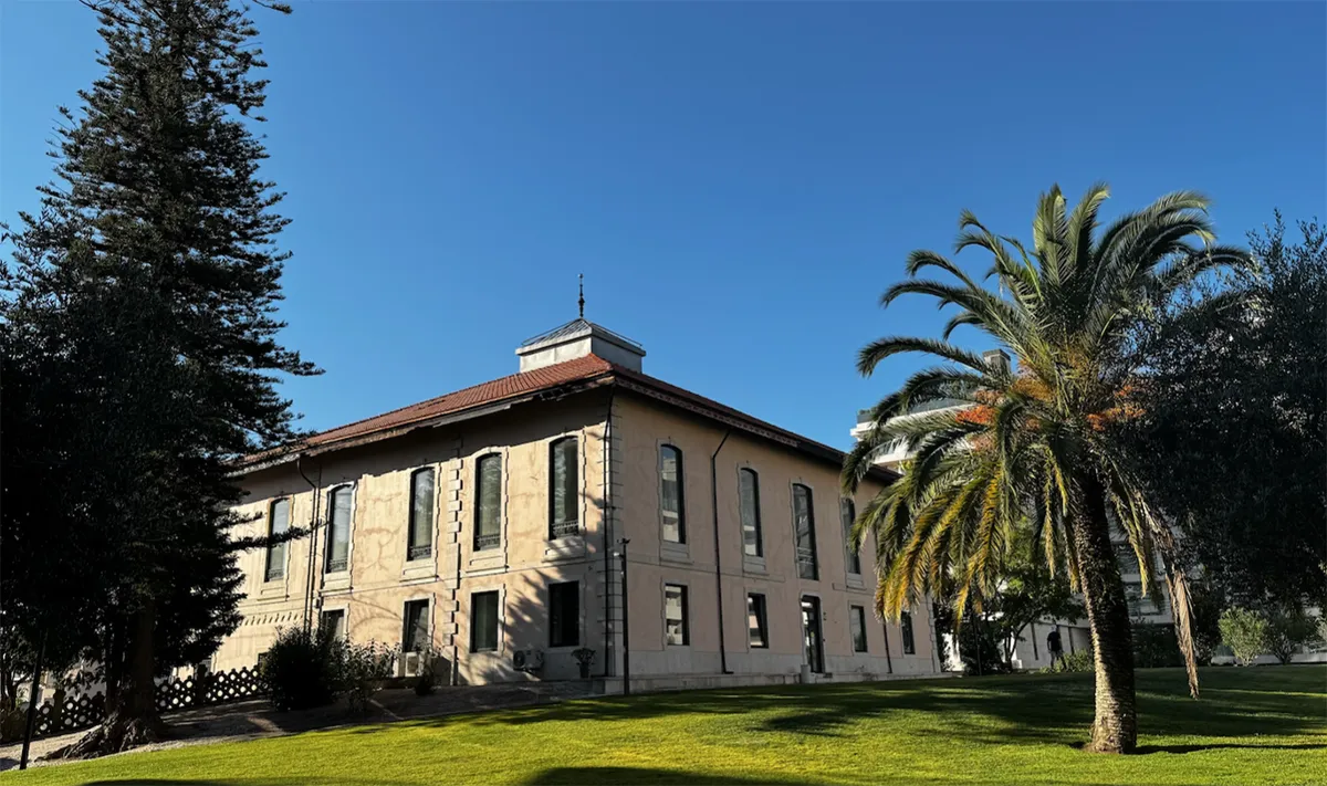 Palacete com escritórios, reuniões e eventos
