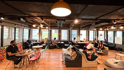 Espaço Compartilhado (Hotdesk)